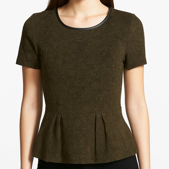 DYNAMITE Office Top - Picture 1 of 5